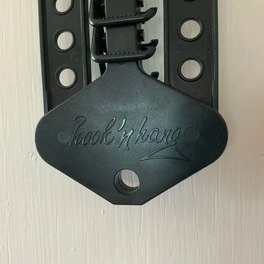 EUC The Original Hook 'N Hang Clothing Hanger / Organizer - As Seen on TV
